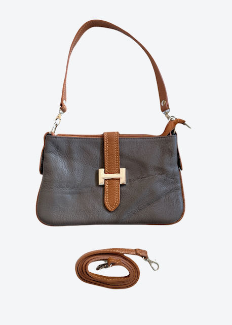 

Клатч Italian Bags 3361_brown_cuoio Кожаный Коричневый