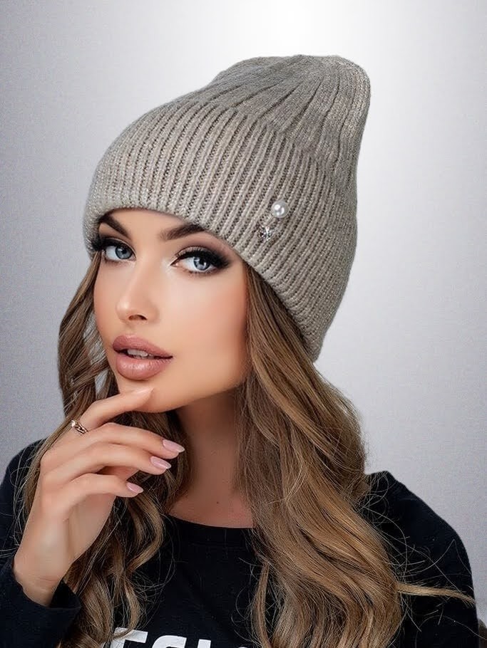 

Женская шапка на флисе Flirt Сонг 54-57 светло-бежевая