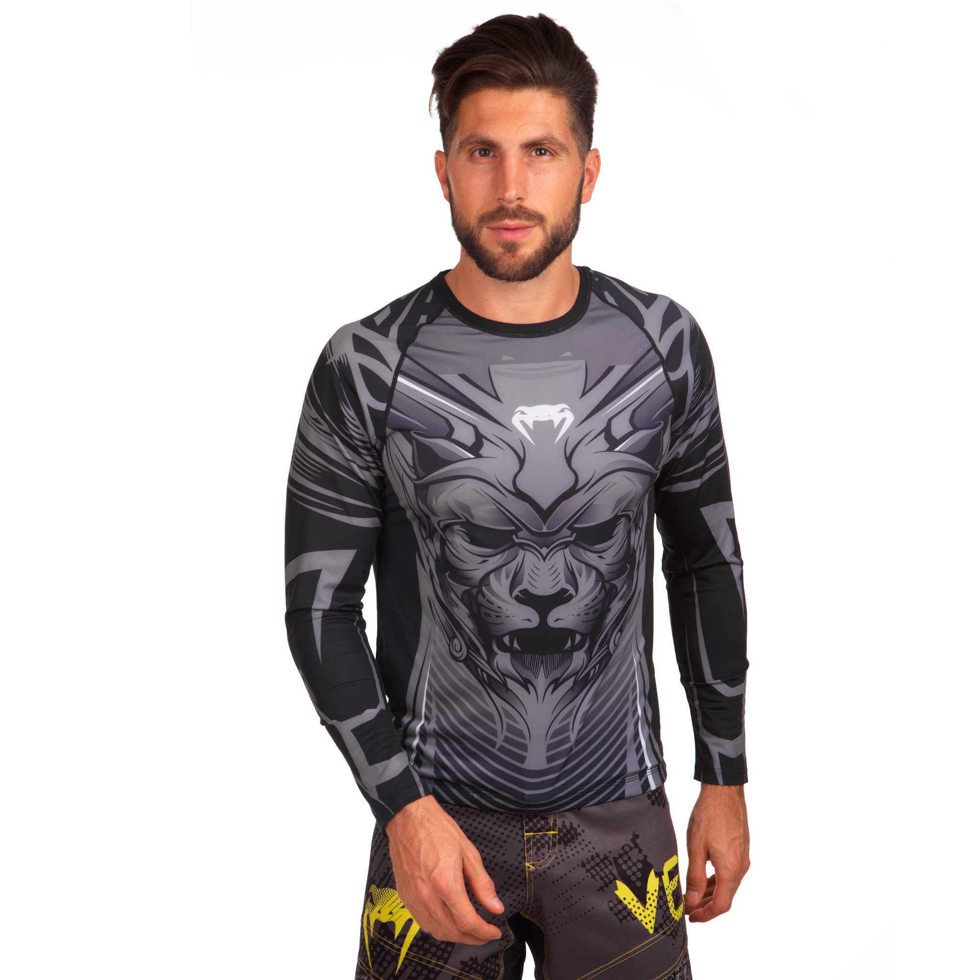 

Рашгард с длинным рукавом Venum BLOODY ROAR CO-8125-BK (PL,эластан, р-р M 44-46 , черный-серый)