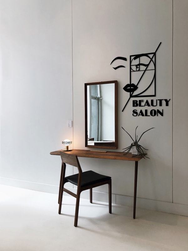 

Деревянная картина - панно Для салонов красоты Beauty Salon 70х66 см