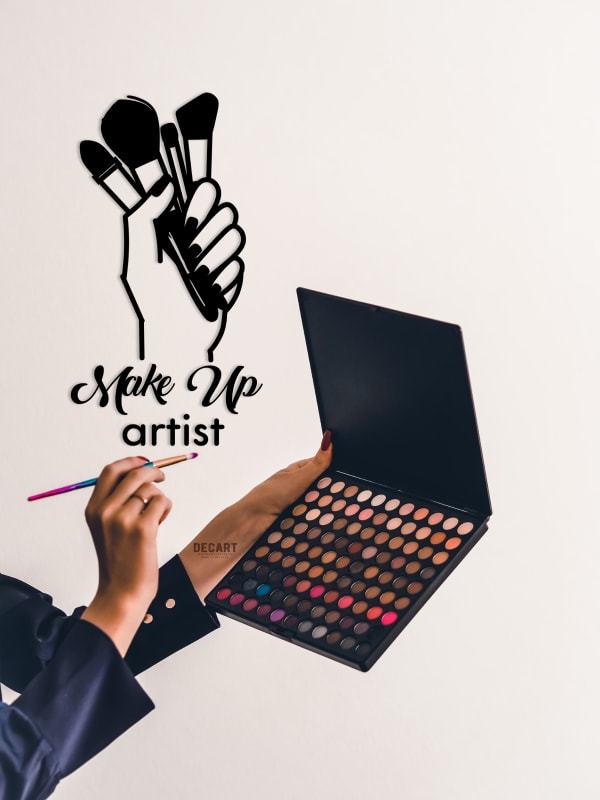 

Деревянная картина - панно Для салонов красоты Make Up artist 110х59 см