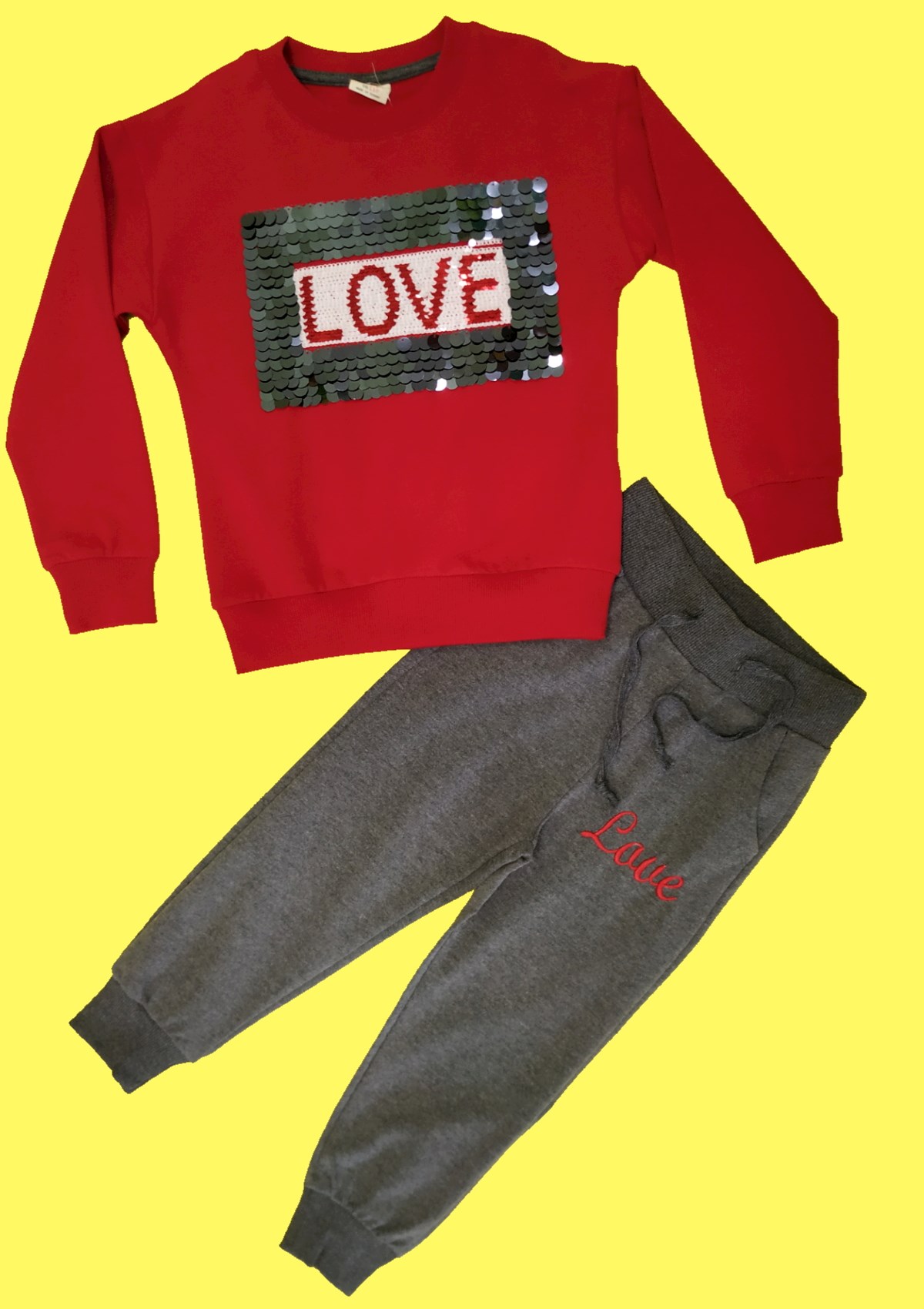 

Костюм с пайетками LOVE CEO JUNIOR Рост: 140 Размер: 38