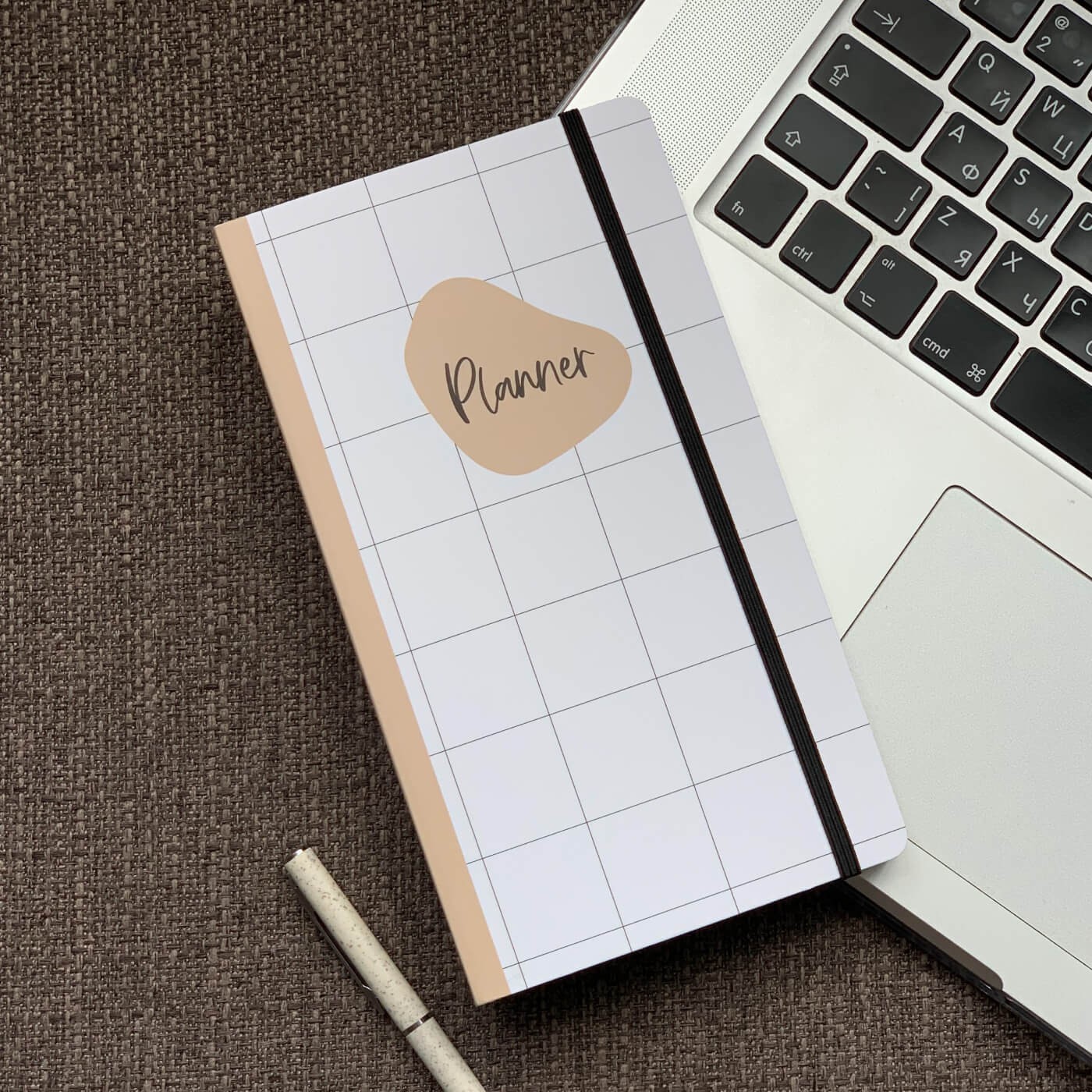 

Еженедельник Compact Planner 10,5x19 см с разворотами на неделю