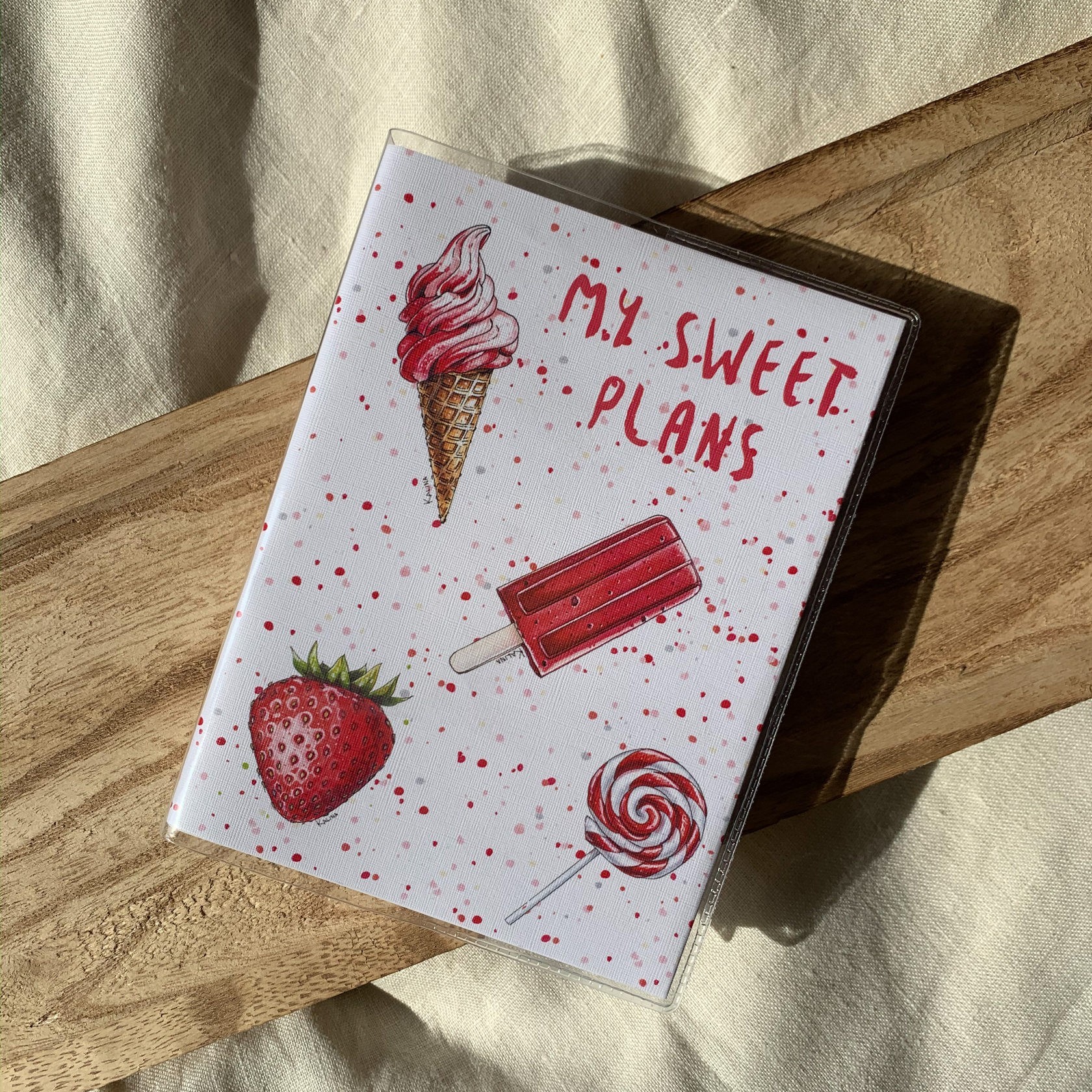 

Планер Mini Sweet plans 12x16 см с разворотами на неделю
