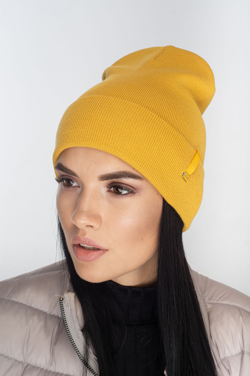 

Женская шапка колпак Мохито цвет солнечный