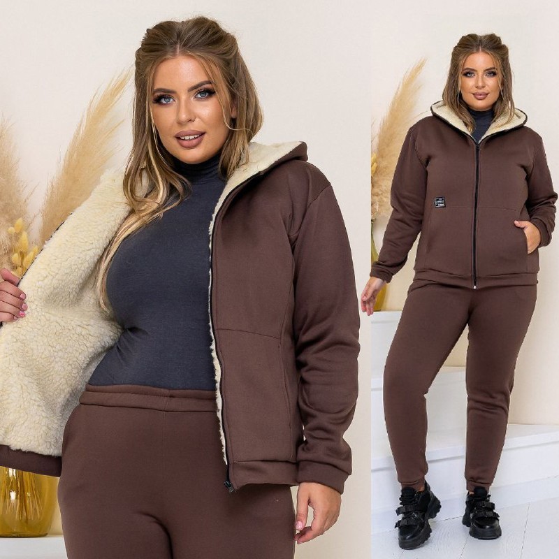 

Спортивный костюм с начесом и на меху 4XL (60-62) мокко
