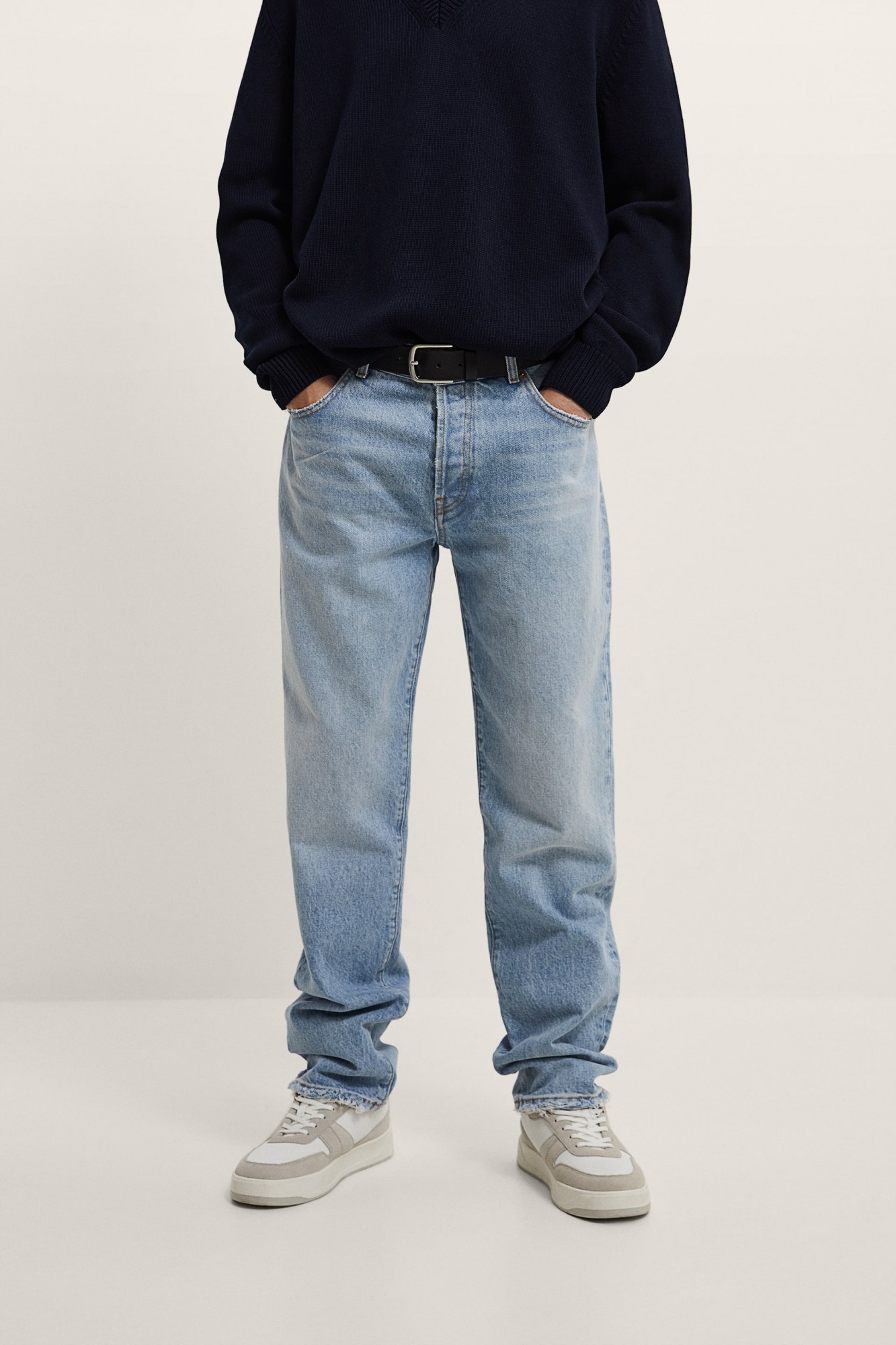 

Джинсы прямого кроя Zara размер 32 голубой 0840/490/406