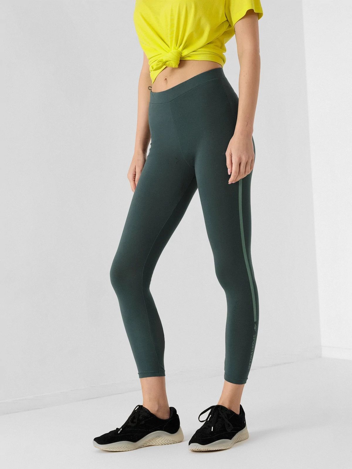 

Спортивные леггинсы 4F H4Z21-LEG012  Dark Green, Спортивные леггинсы 4F H4Z21-LEG012 XS Dark Green