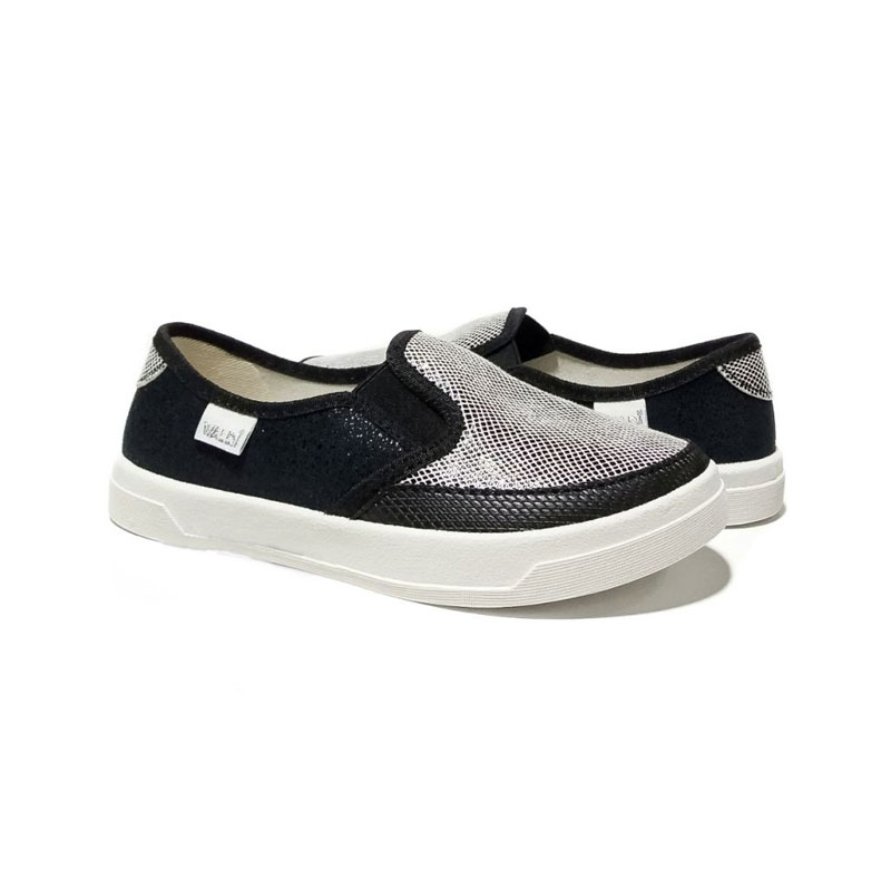 

Тапочки ТМ Waldi 31 для девочки черные 20 см (арт.358531)