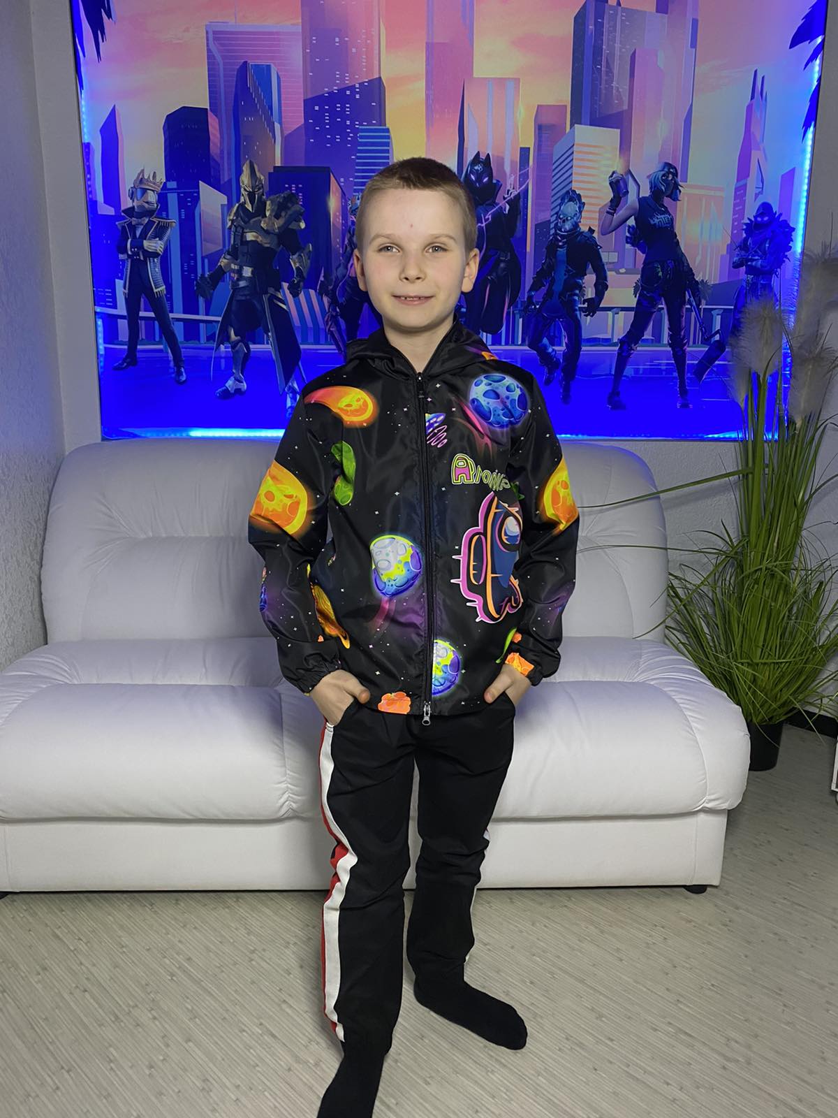 

Ветровка Epic Амонг Ас 98см Планеты