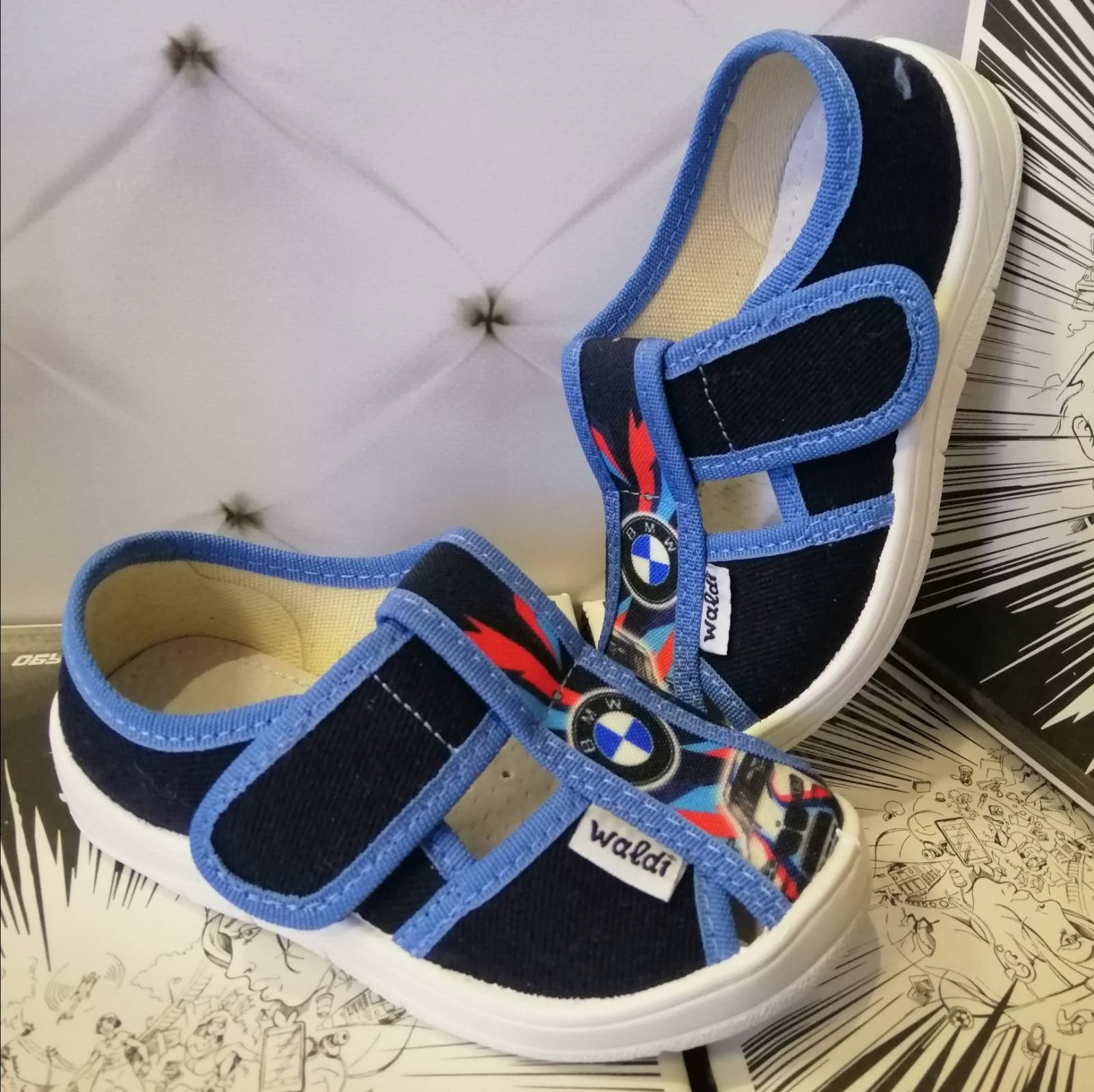 

Тапочки для мальчика Waldi 360/12-389 синие р.24-15,5 см