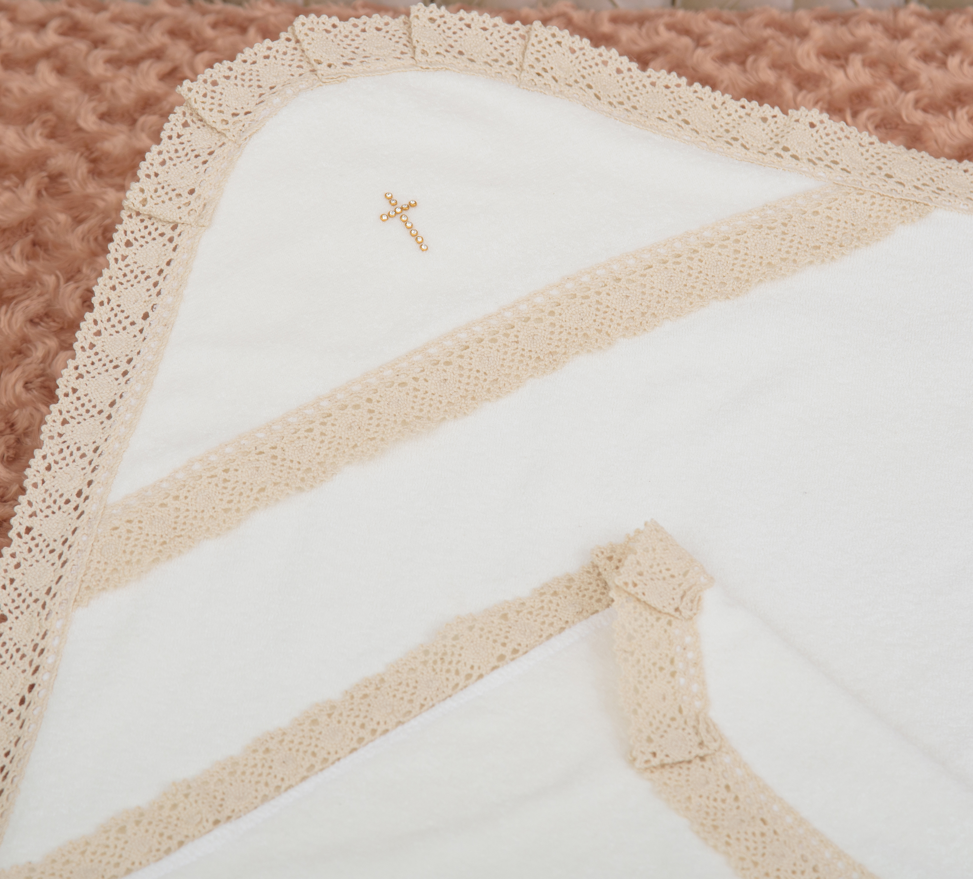 

Крыжма BetiS Солнышко-4 27682595 75х80 см Молочная (2929310186205)