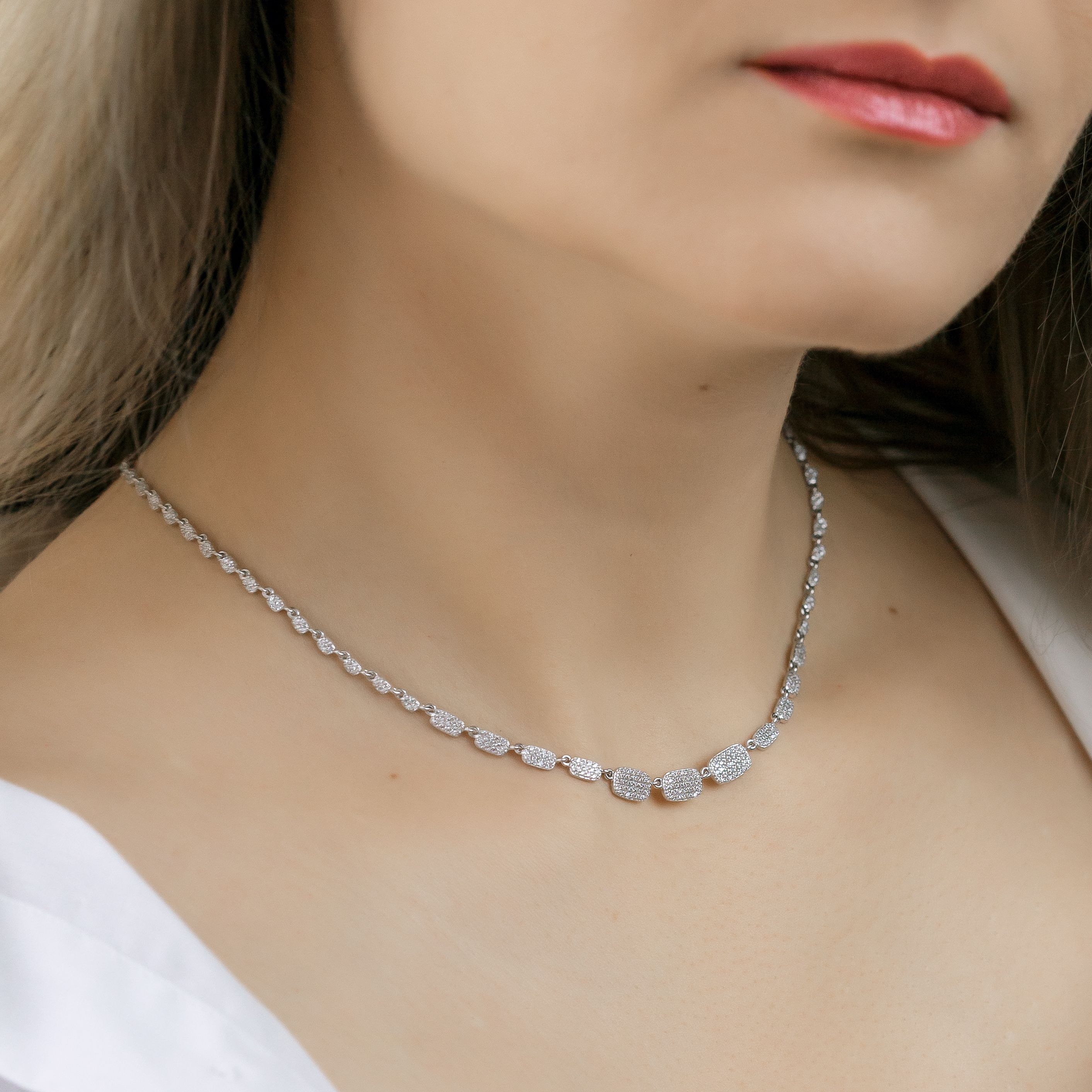 

Кольє срібне з цирконієм Swarovski J5272