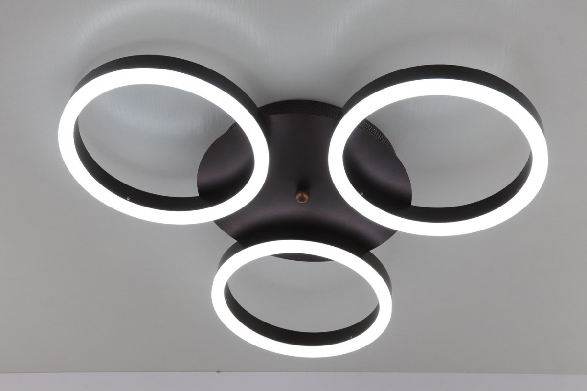 

Люстра Sunnysky потолочная Led с пультом Коричневый 7х46х46 см YR-A55003/3-cf-YV