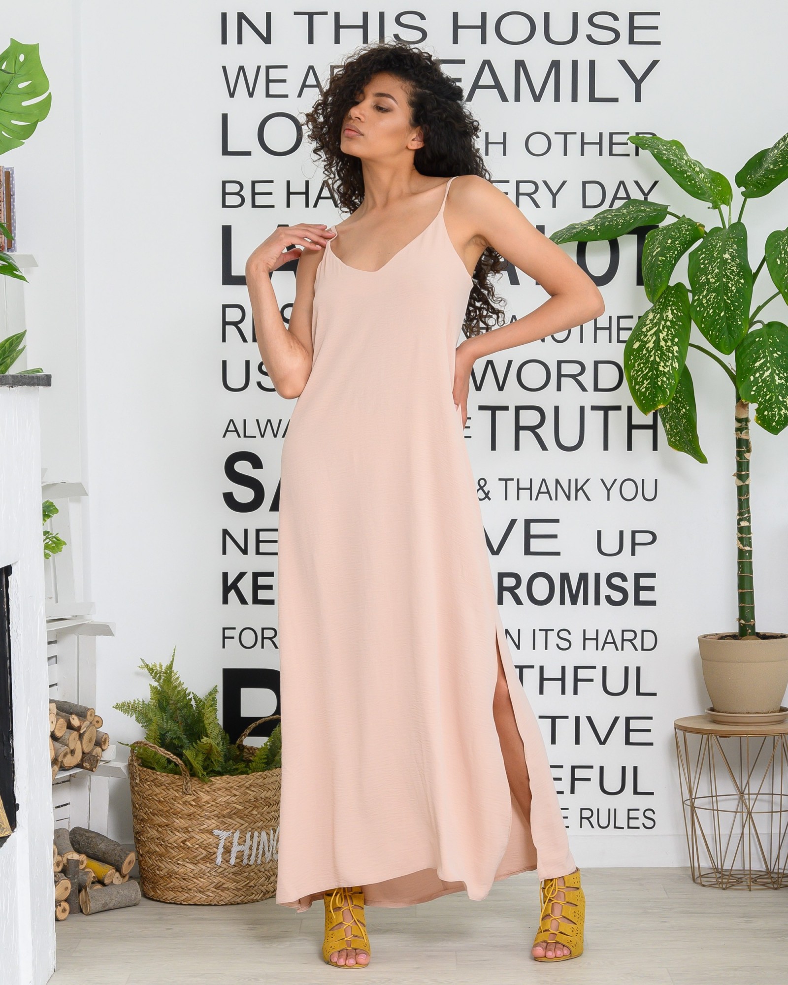 

Платье комбинация макси с поясом Just Fashion Пудровый, Платье комбинация макси с поясом Just Fashion Пудровый 44