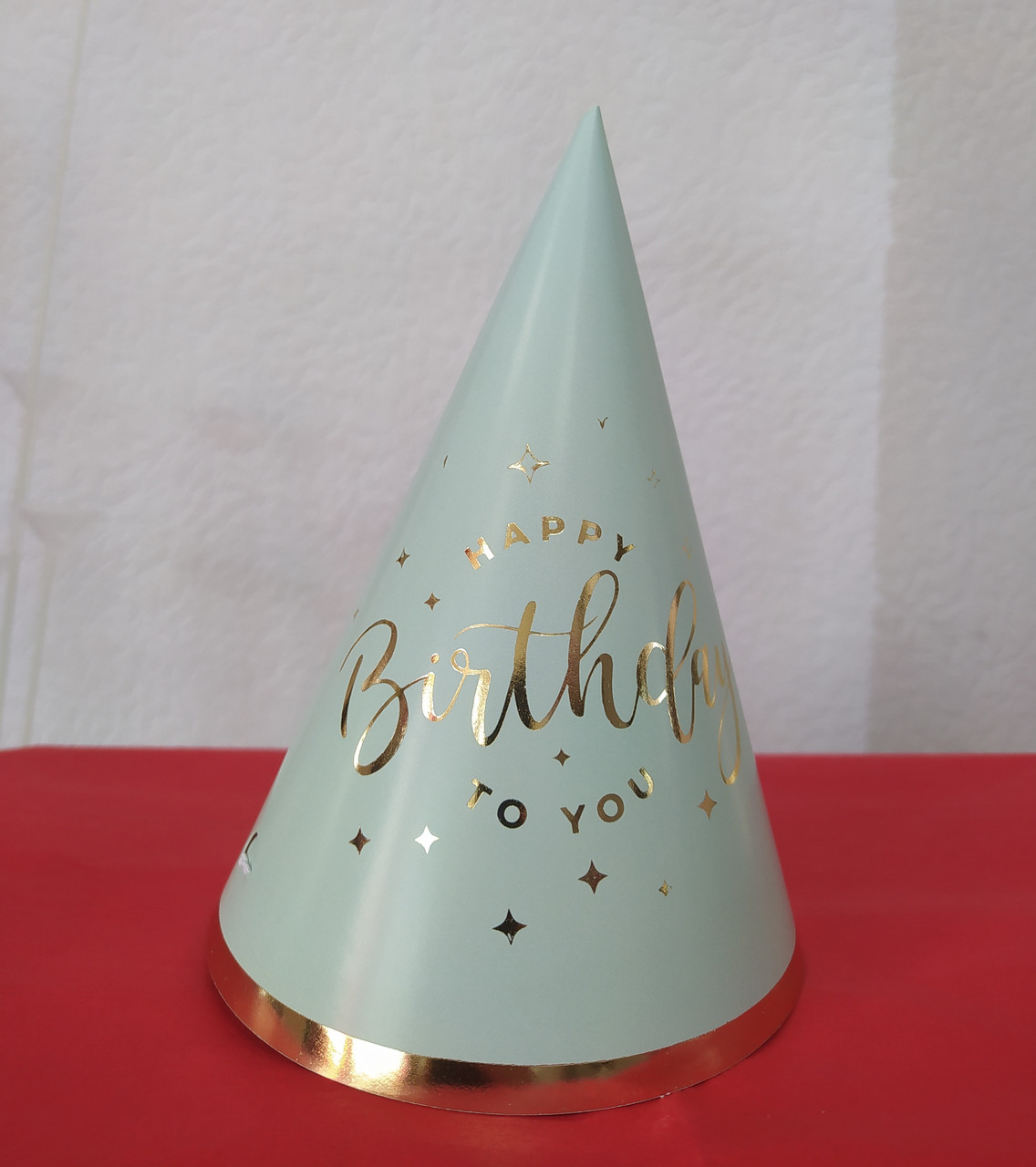 

Набор колпаков праздничных Star Happy Birthday 15 см мятный 3740