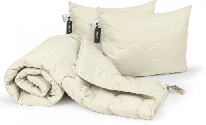 

Набор MirSon 1692 Eco Light Creamy (одеяло + две подушки) 172х205 см + 50х70 см 2шт италия, шелк