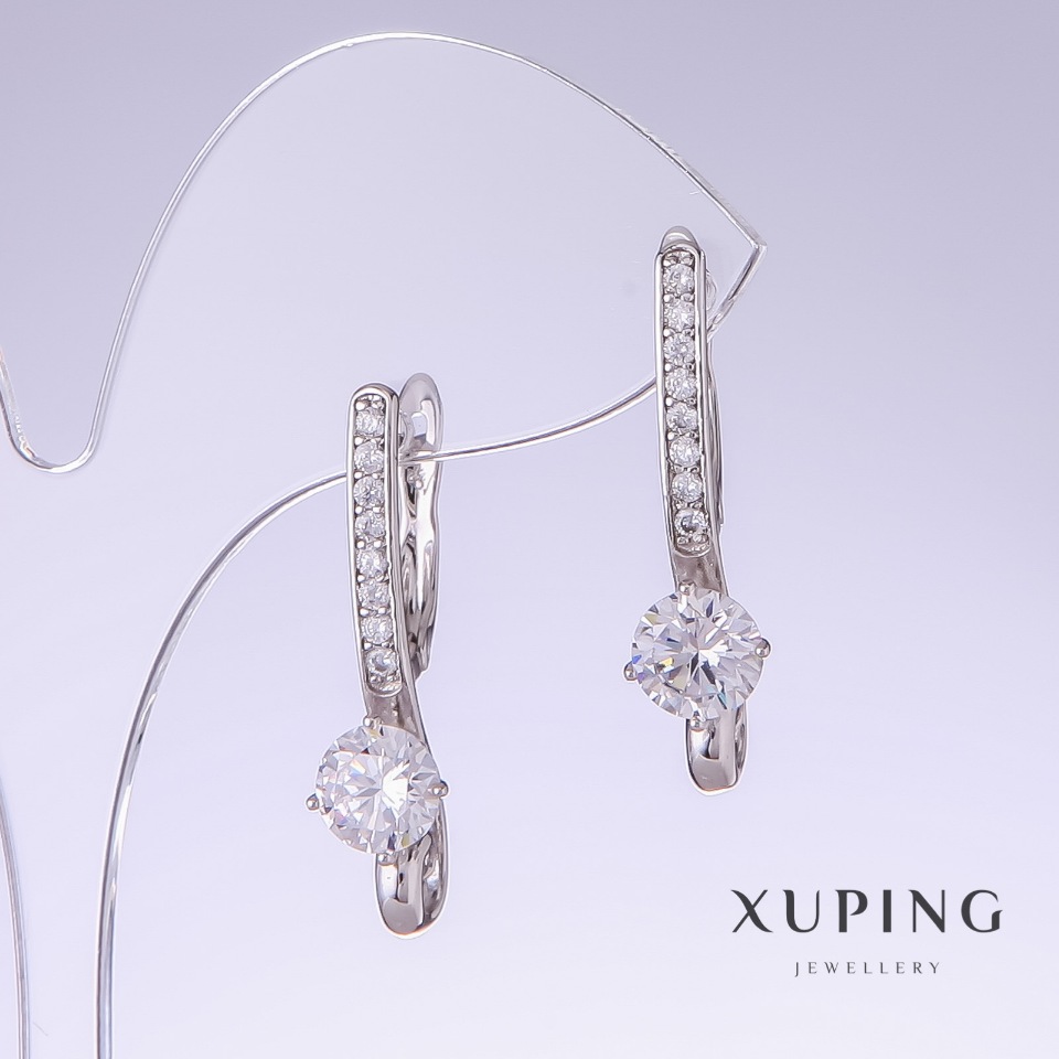 

Серьги Xuping с белыми цирконами, длина 30мм, толщина 8мм родий 18к, ida26237