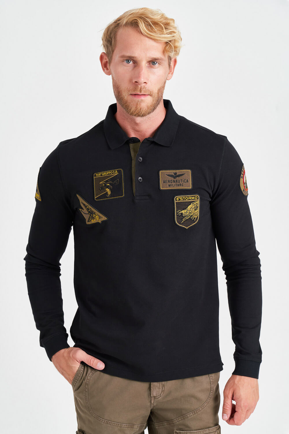 

Черный мужской лонгслив с патчами Aeronautica Militare 4360 XXL
