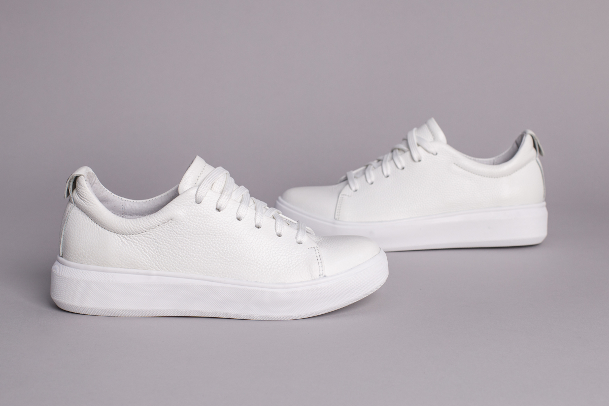 

Кеди жіночі шкіра флотар LuxuryShoes 9408/38 (24,5 см) Білий