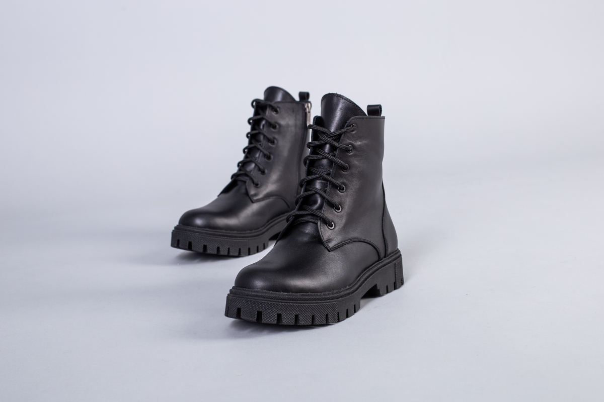 

Черевики жіночі шкіряні на шнурках і з блискавкою LuxuryShoes 6701-1д/37 (24 см) Чорний