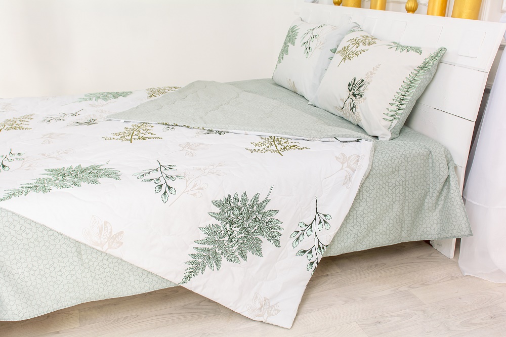 

Набор MirSon №2407 EcoSilk 17-0006 Donata (одеяло + 2 наволочки + простынь) 220х240 см + 220х240 см + 50х70 см италия, ecosilk