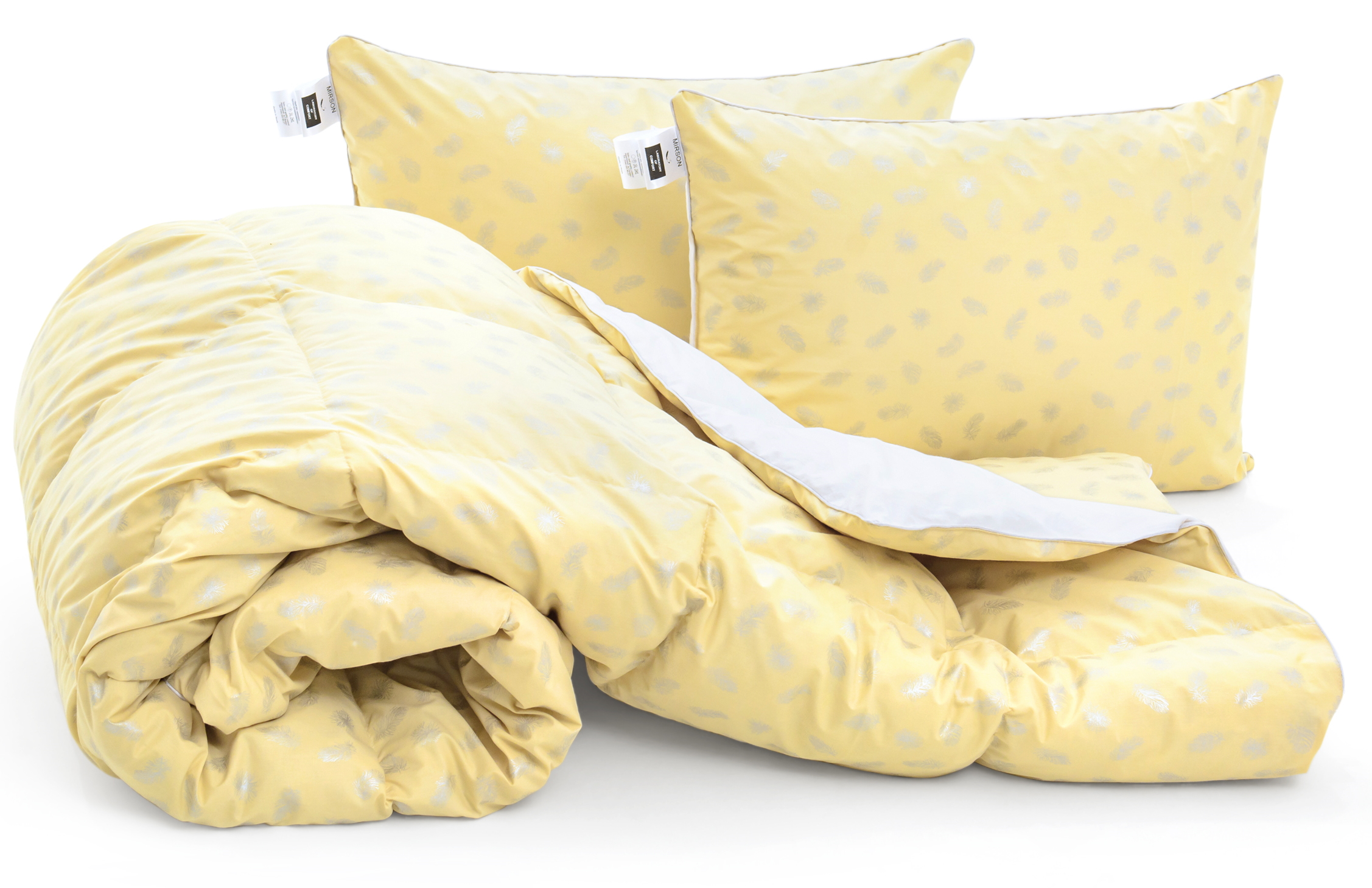 

Набор MirSon Karmen 2139 "Bio-Beige" (одеяло + две подушки 50*70 средние) 140х205 см + 50х70 см 2шт италия, био-пух