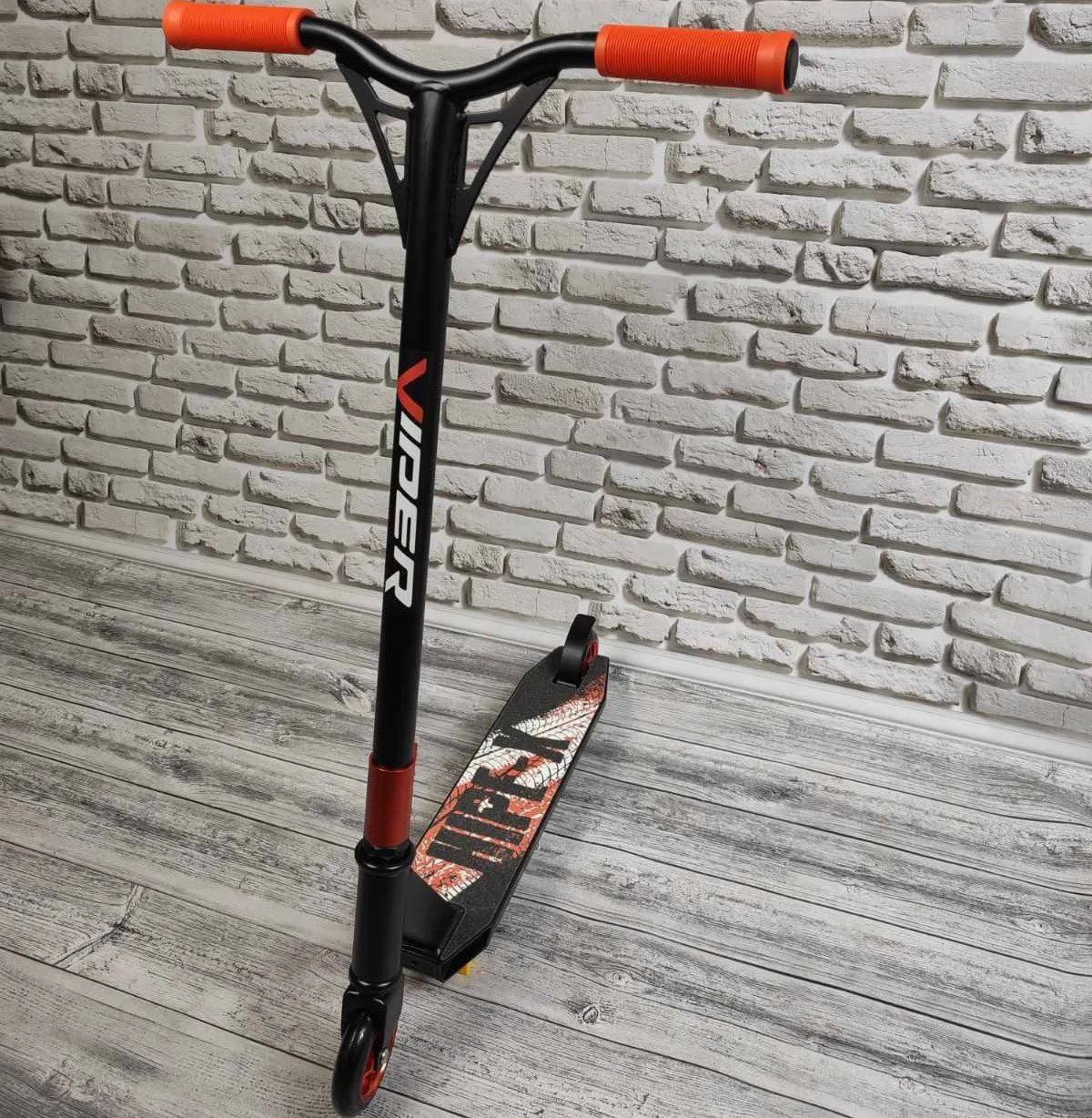 

Трюковый cамокат Viper HIPE - X + пеги красный колеса 100 мм металл 1262