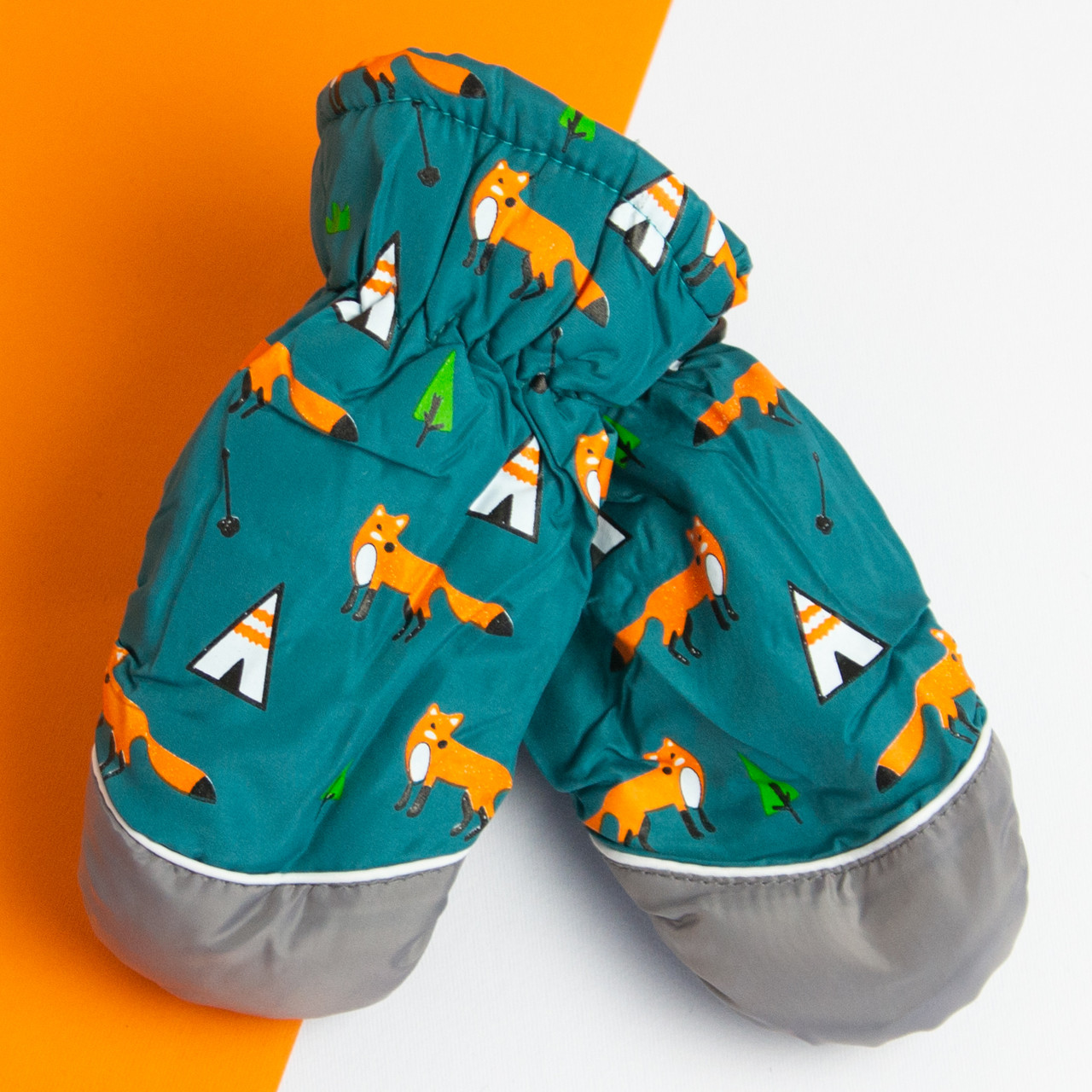 

Варежки болоневые на 4 - 5 - 6 лет лыжные для мальчиков и девочек (арт. 20-12-30) зелёный