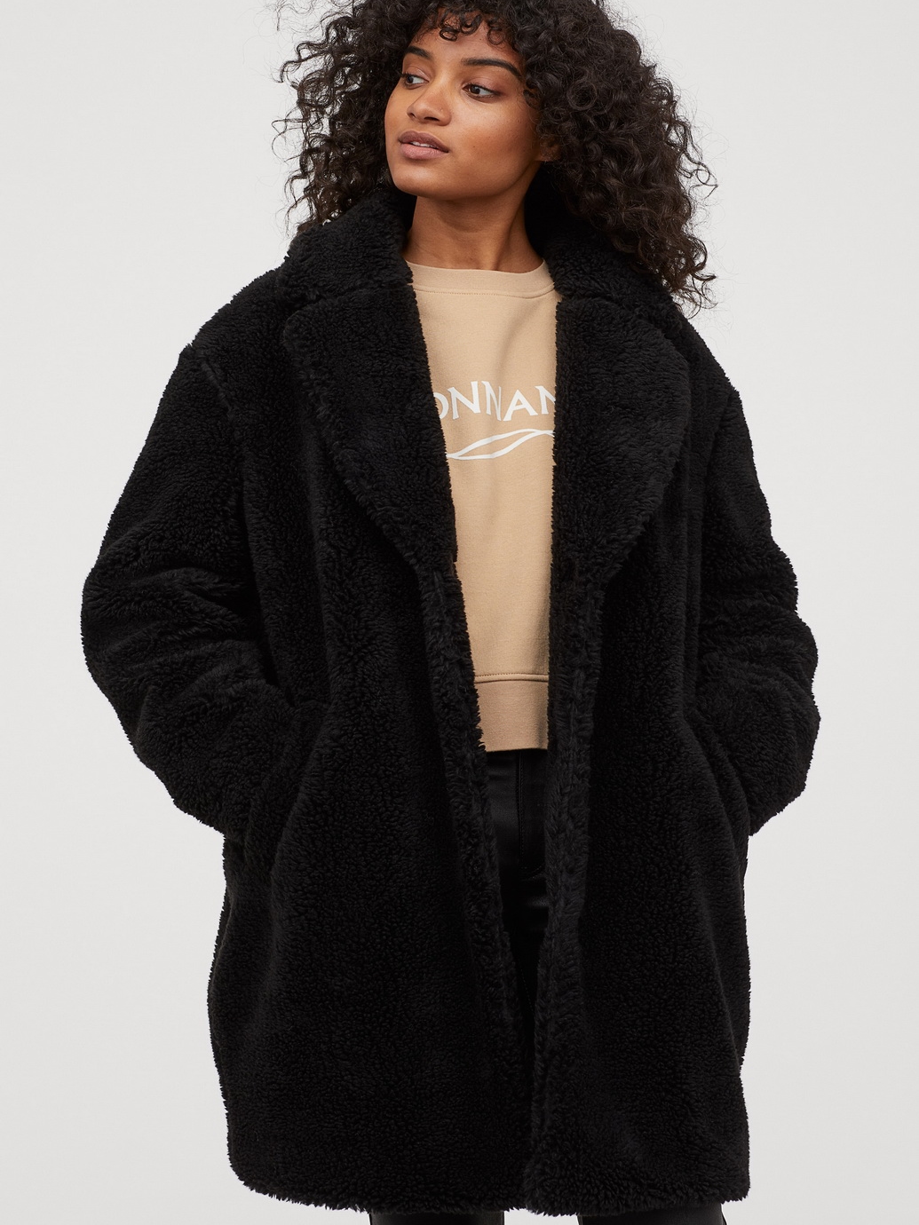 

Эко шуба H&M 06-0790006-011 M Черная (СА2000001863480)