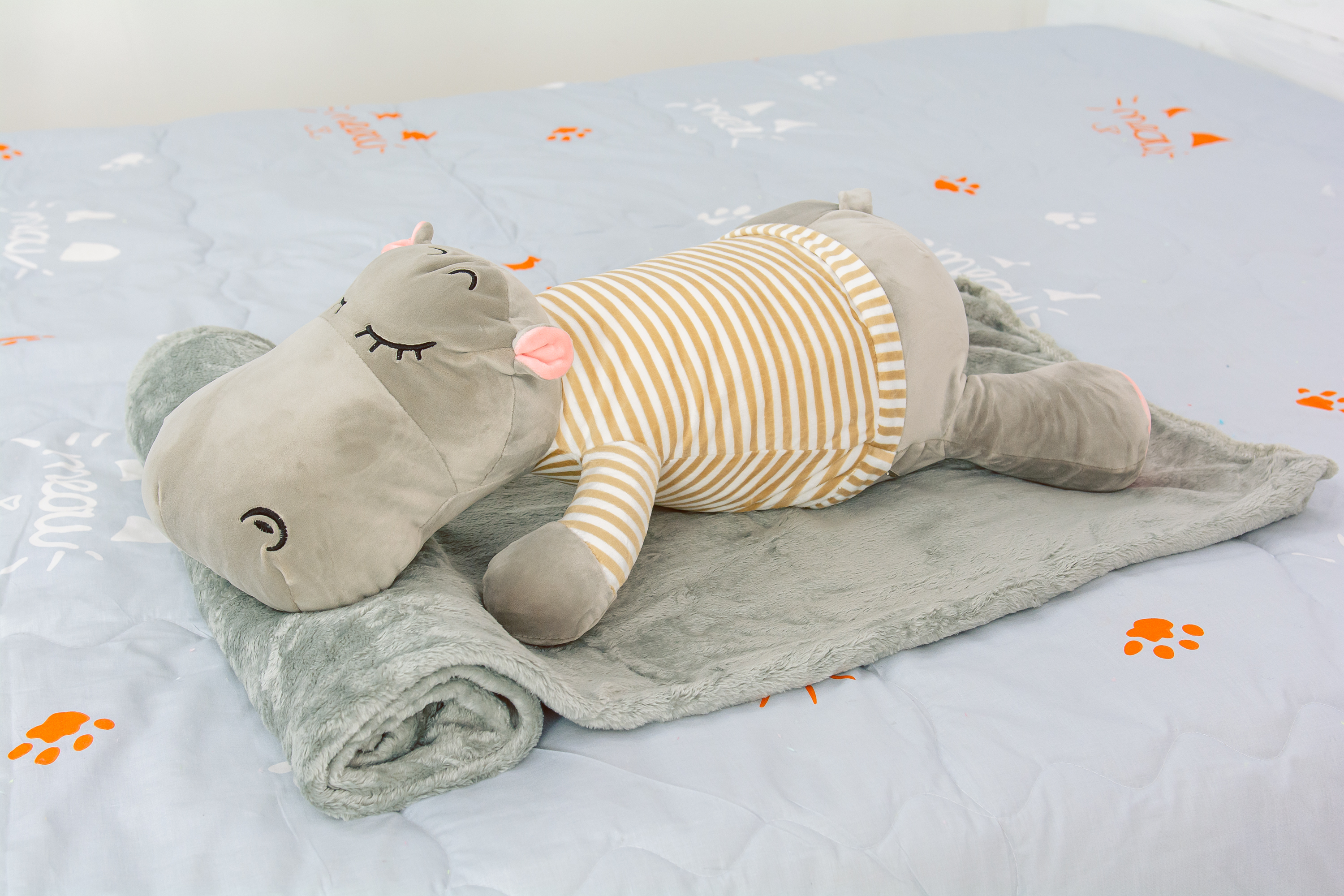 

Плед MirSon детский 1054 Hippopotamus Gray + подушка 100х160 см италия, флис