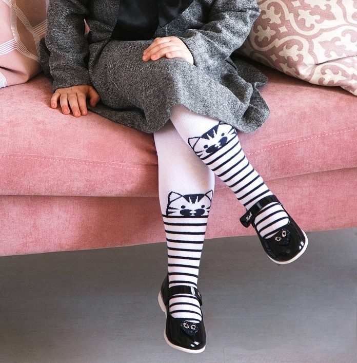 

​Колготи дитячі CAT 40 den KNITTEX р.128-134 (білі)