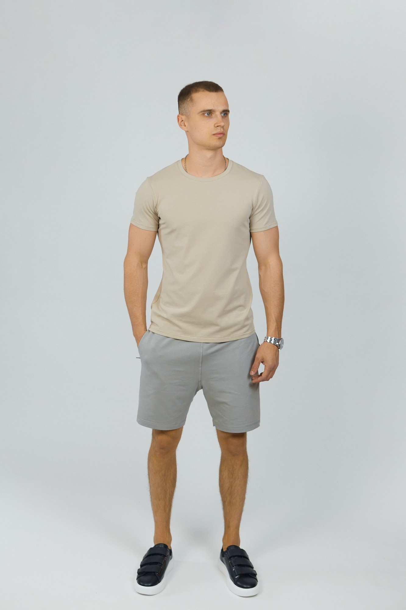 

Серые спортивные шорты OCEAN S,M,L 3458