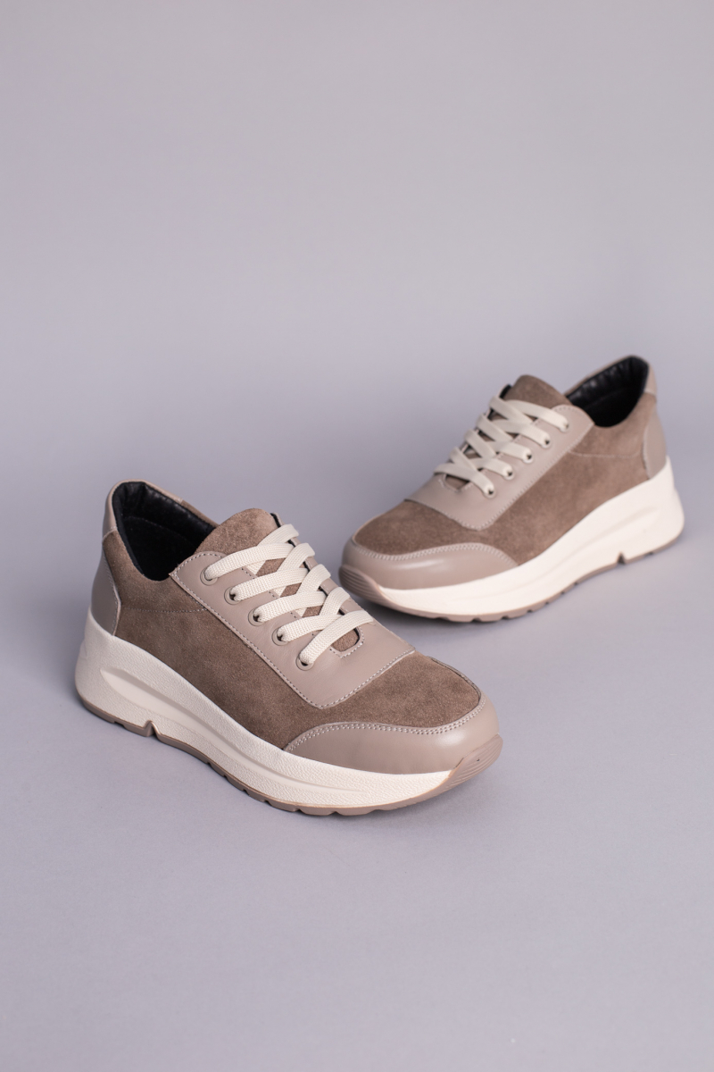 

Кросівки жіночі замшеві LuxuryShoes 9008/37 (24,5-25см) Бежевий