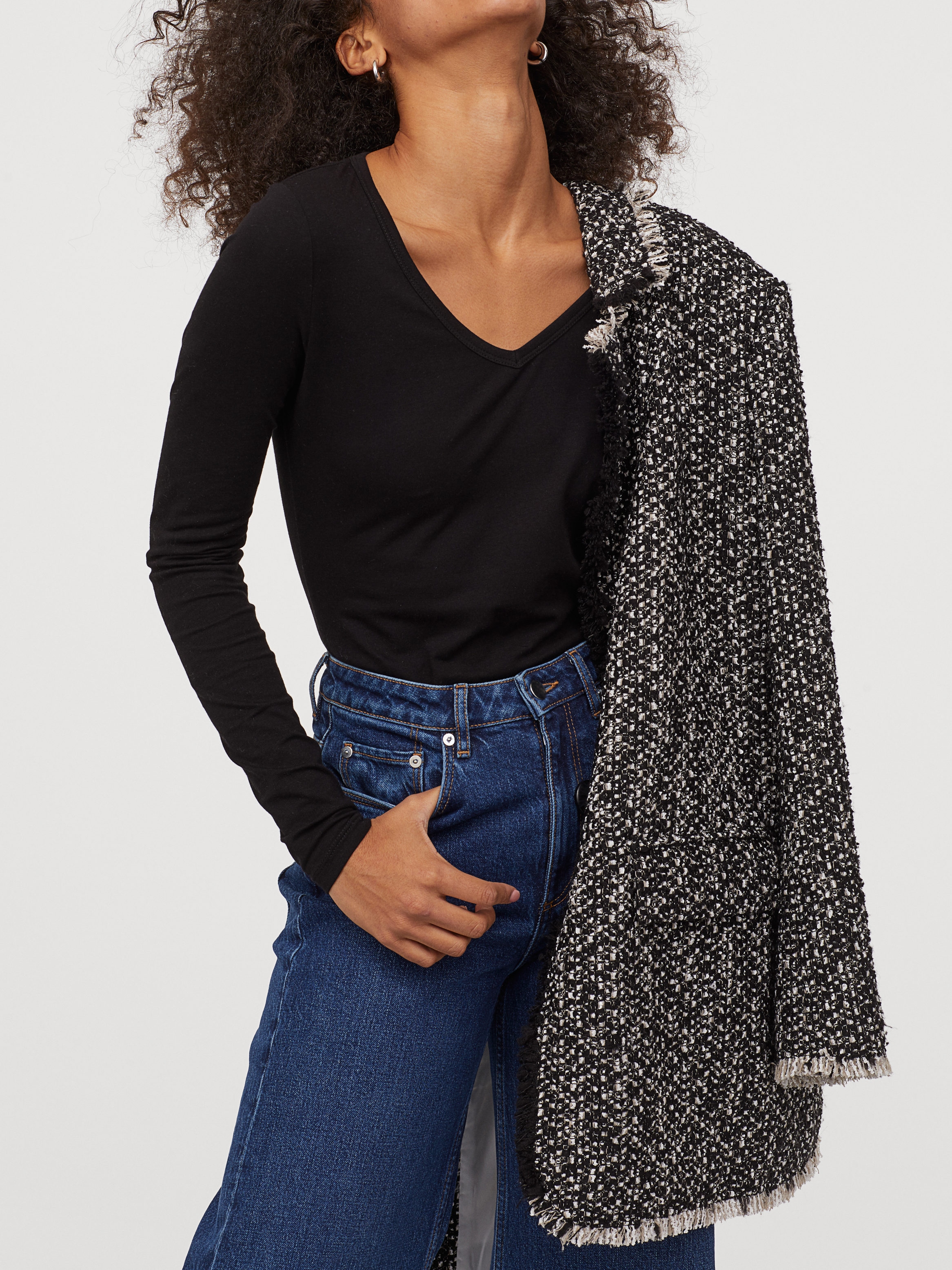 

Лонгслив H&M 07-0828050-001  Черный (СА2000001770849, Лонгслив H&M 07-0828050-001 S Черный (СА2000001770849)