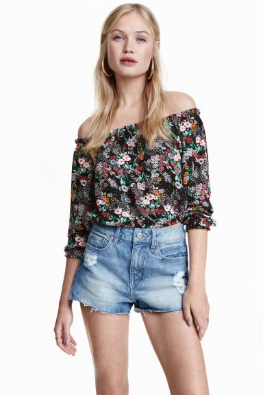

Короткая блузка H&M  Черный/Мелкие цветы, Короткая блузка H&M 34 Черный/Мелкие цветы