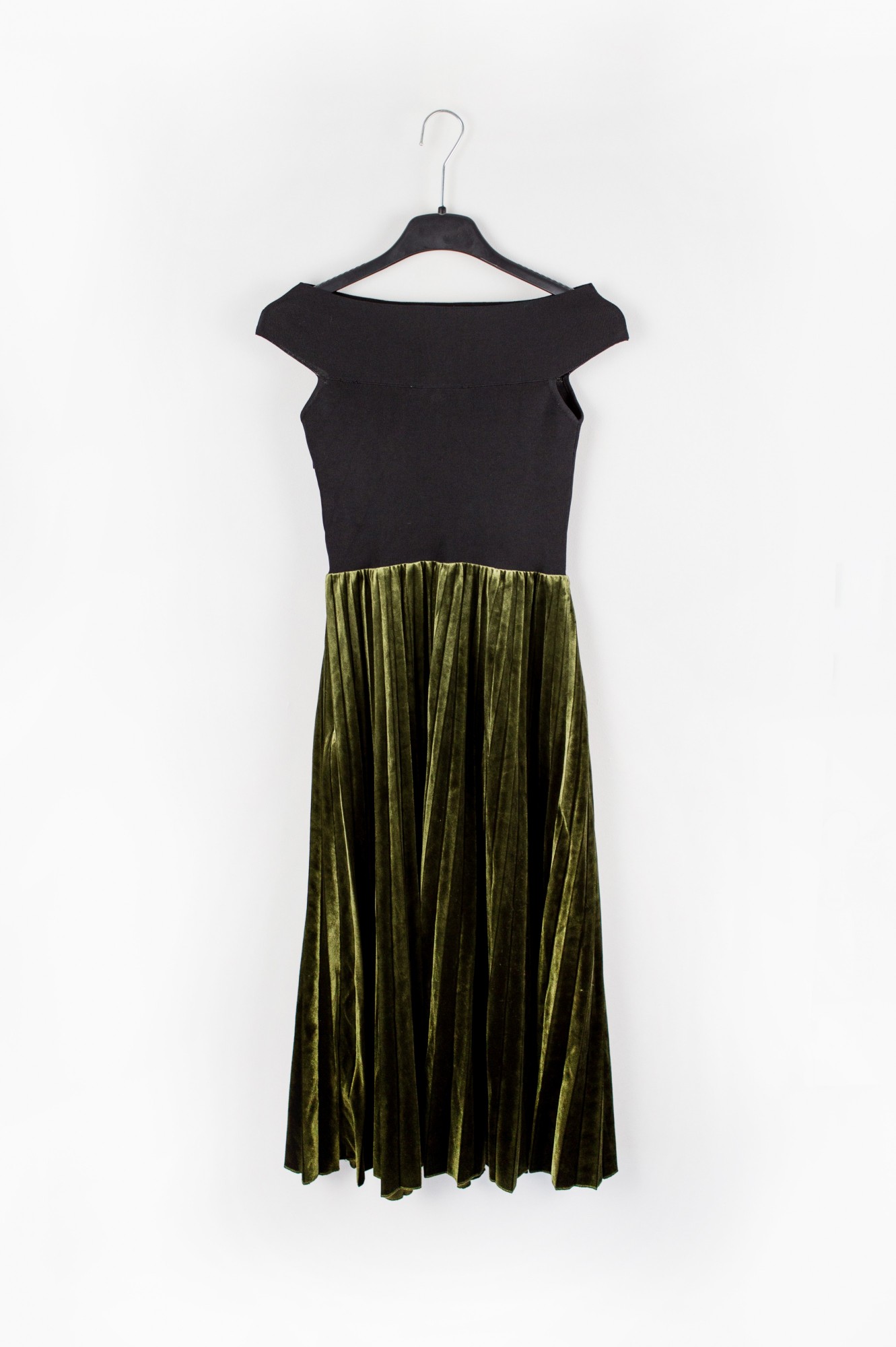 

Платье VERO MODA XS черный 6663200100805