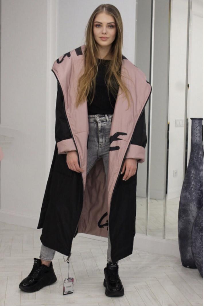 

Двухстороннее пальто кокон MISHELE Misoll S oversize Черное с розовым