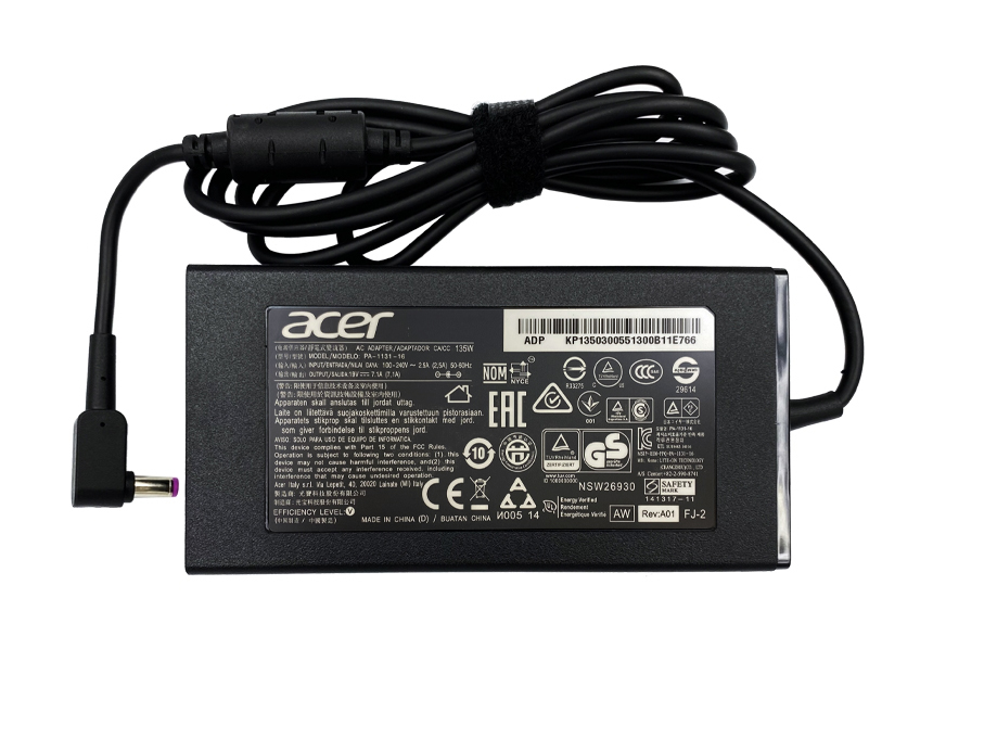 Acer KP.13501.007 Alimentation PC portable 135 W 19 V/DC 7.1 A