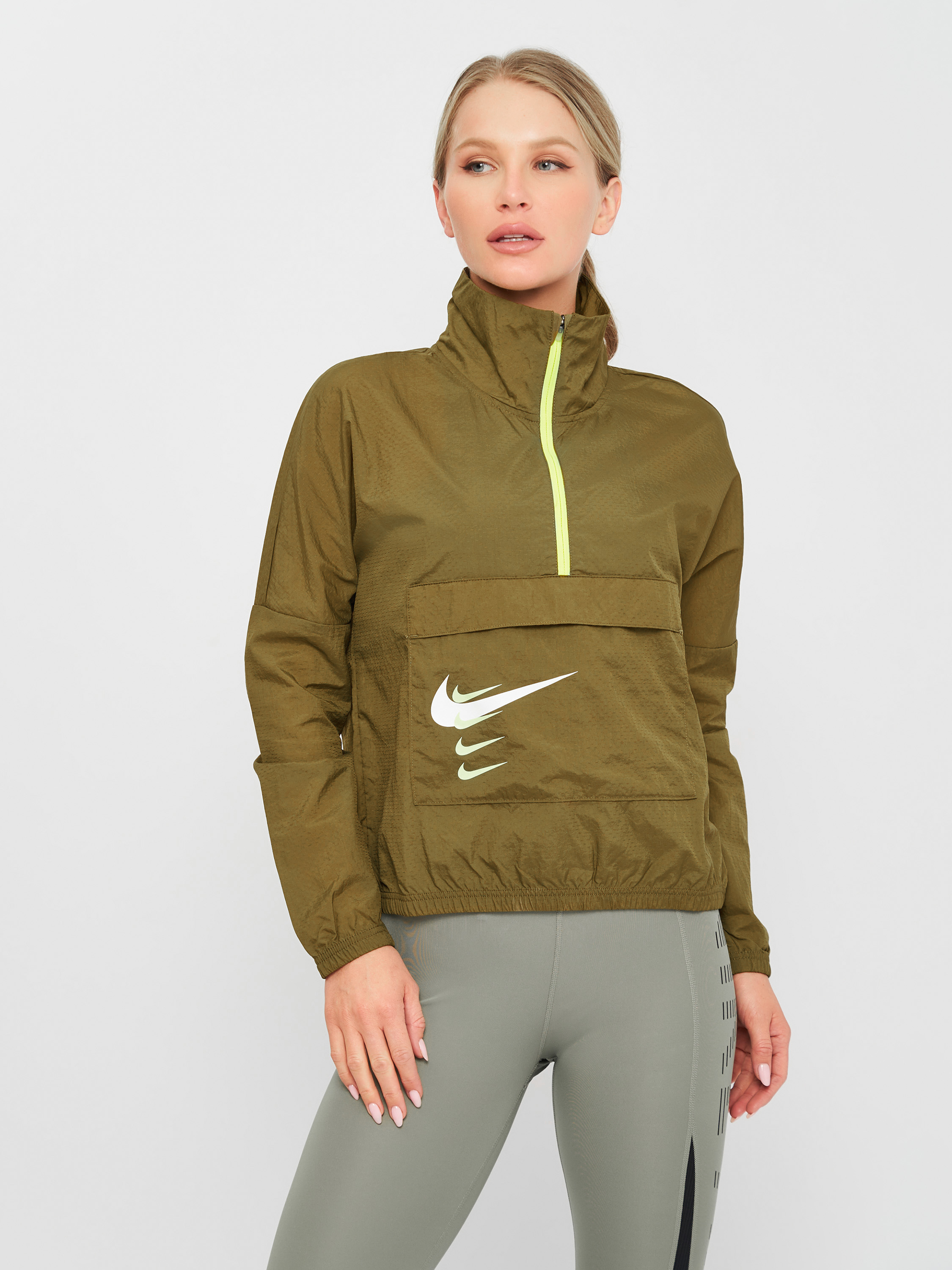 

Анорак Nike W Nk Swoosh Run Po Jkt CU3254-368 L