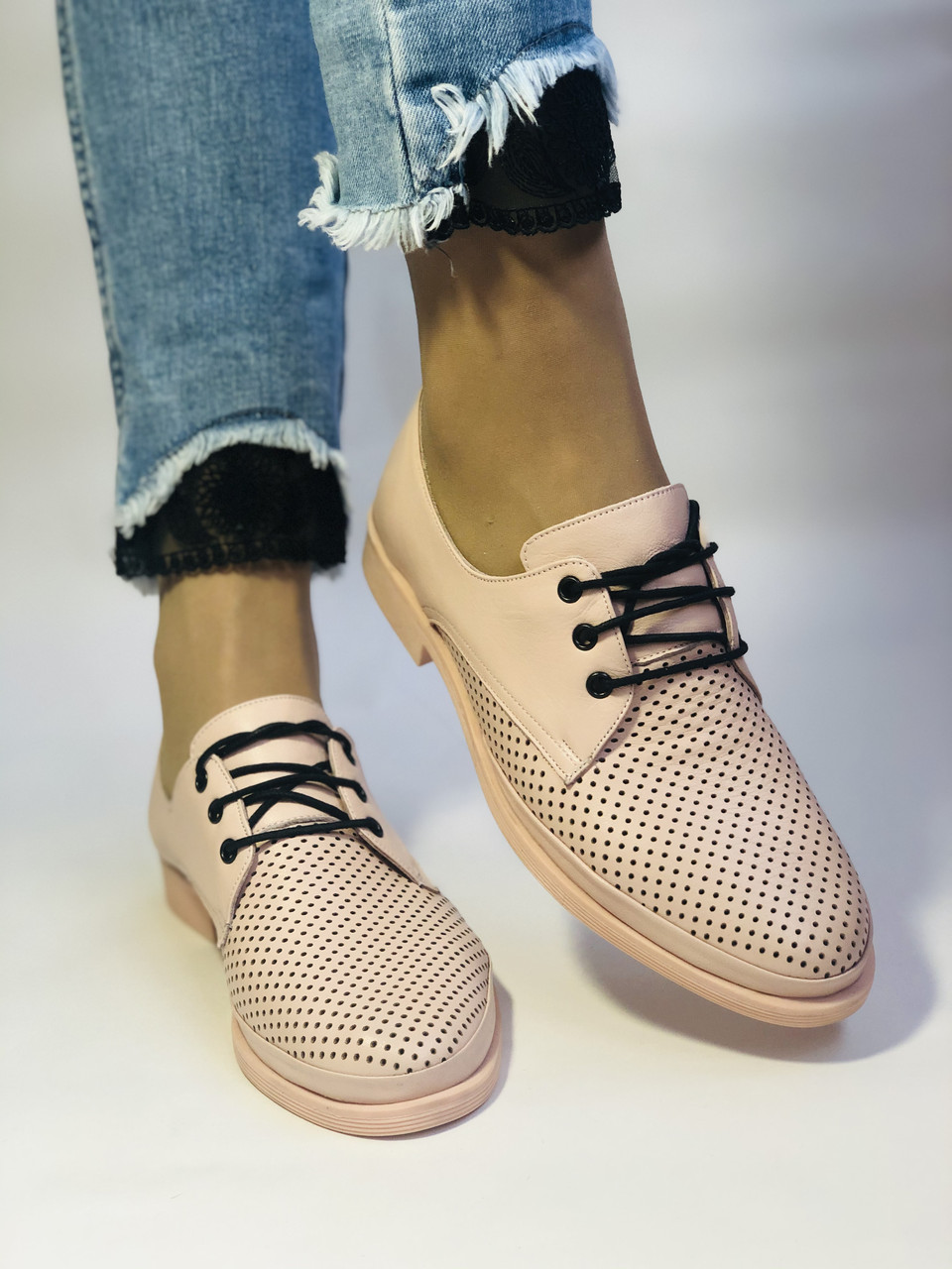 

Женские туфли Evromoda 40 Пудровый 2043
