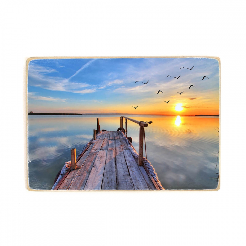 

Деревянный постер Природа Flock Of Birds Over The Lake А2