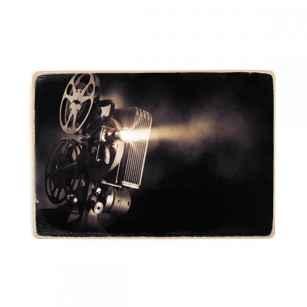 

Деревянный постер Винтаж Old Film Projector With Stream Of Light А1