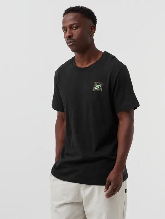 

Футболка Nike M Nsw Tee Worldwide Icons DJ1376-010 L
