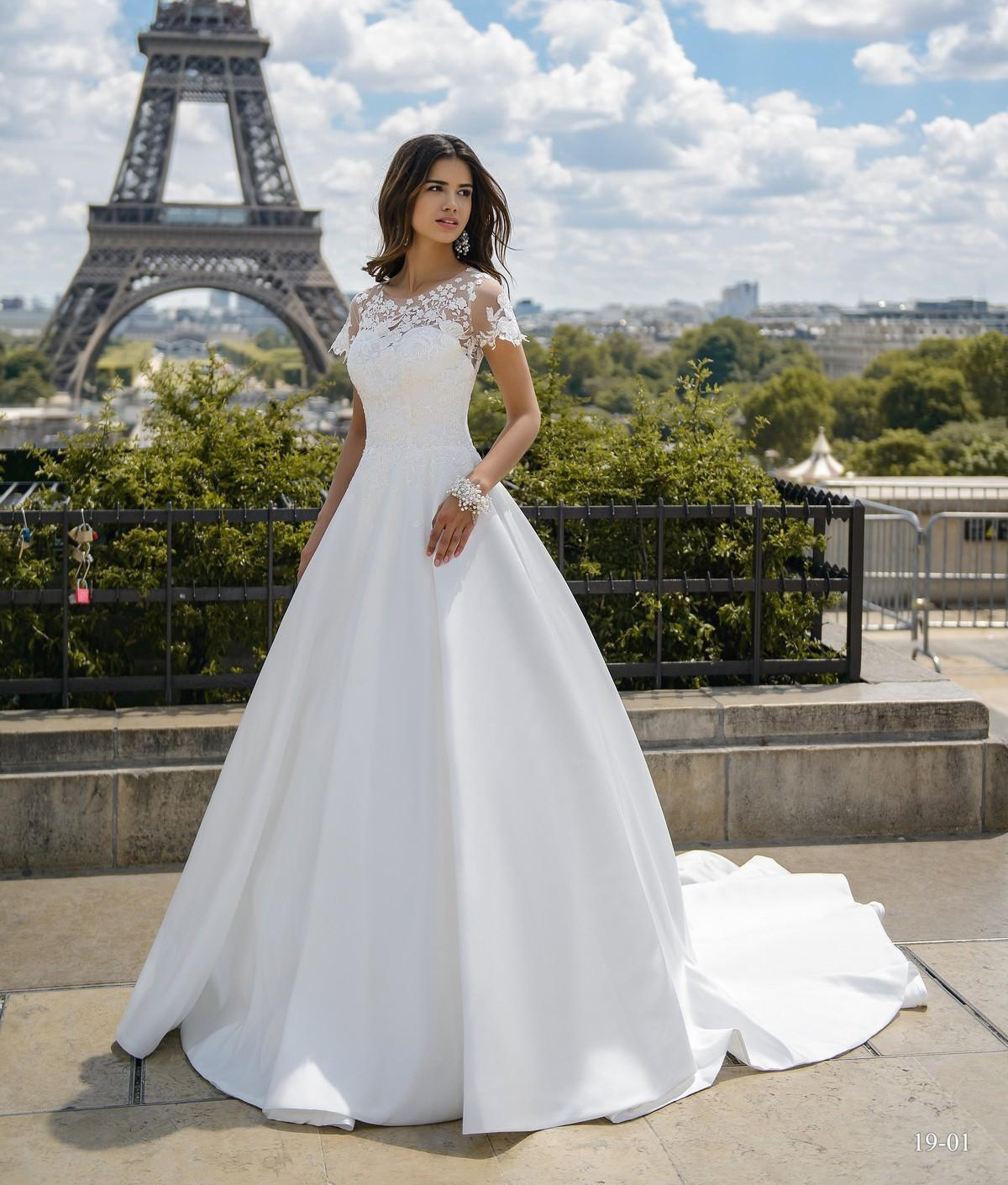 

Свадебное платье Ema Bride 19-01 48 Айвори