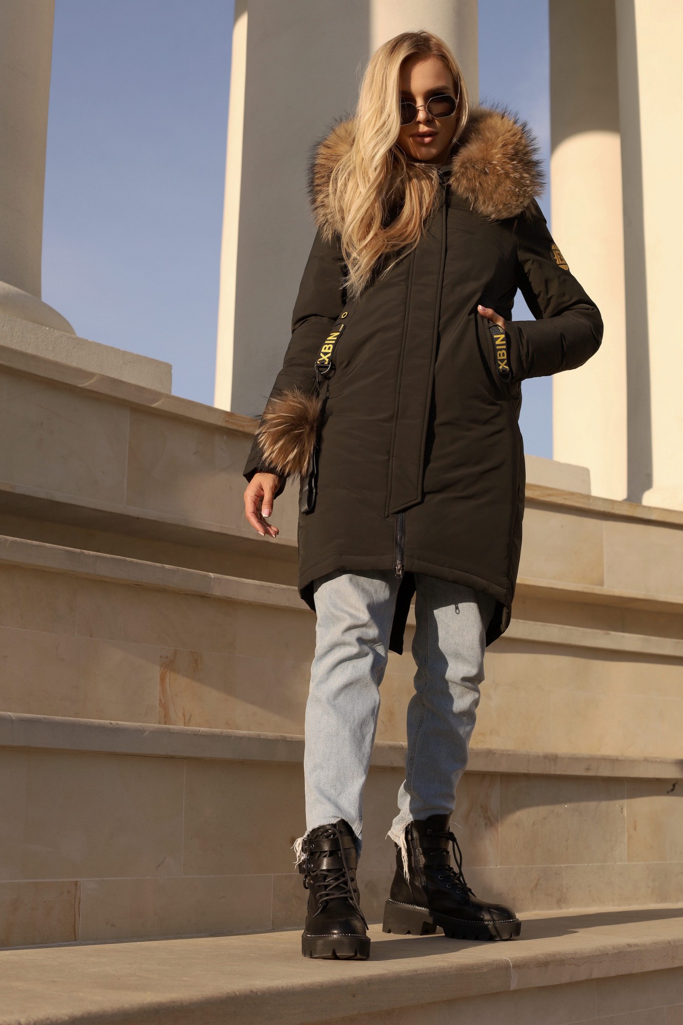 

Женское зимнее пальто с натуральным мехом енота Visdeer  хаки 551212, Женское зимнее пальто с натуральным мехом енота Visdeer 2XL хаки 551212