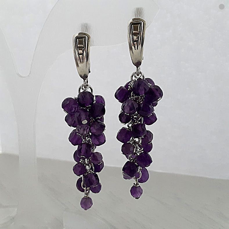 

Серьги Hand Made с бусинами-кубиками натурального аметиста
