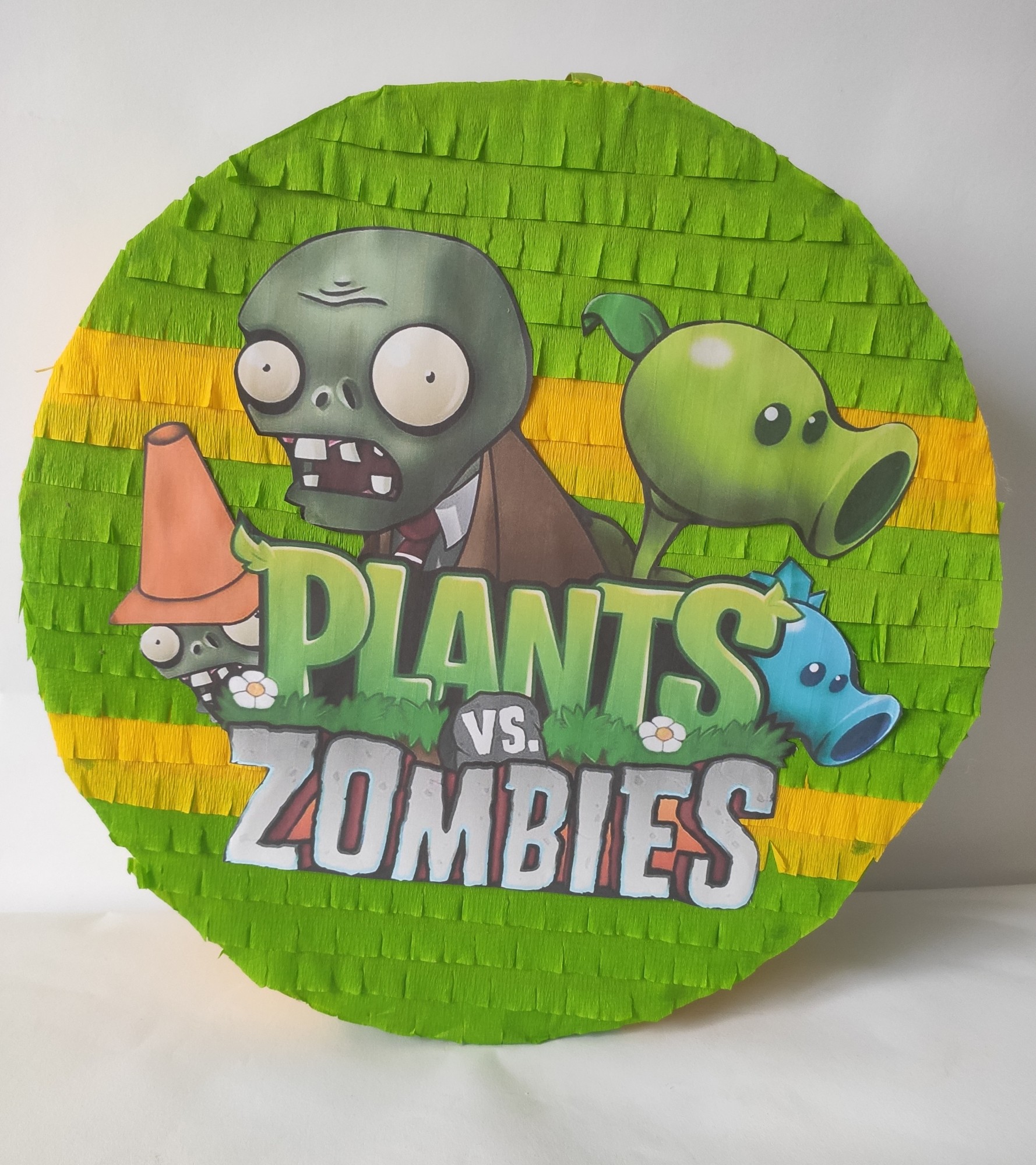 

Пиньята Сказочный мир Plants vs. Zombies 35*35