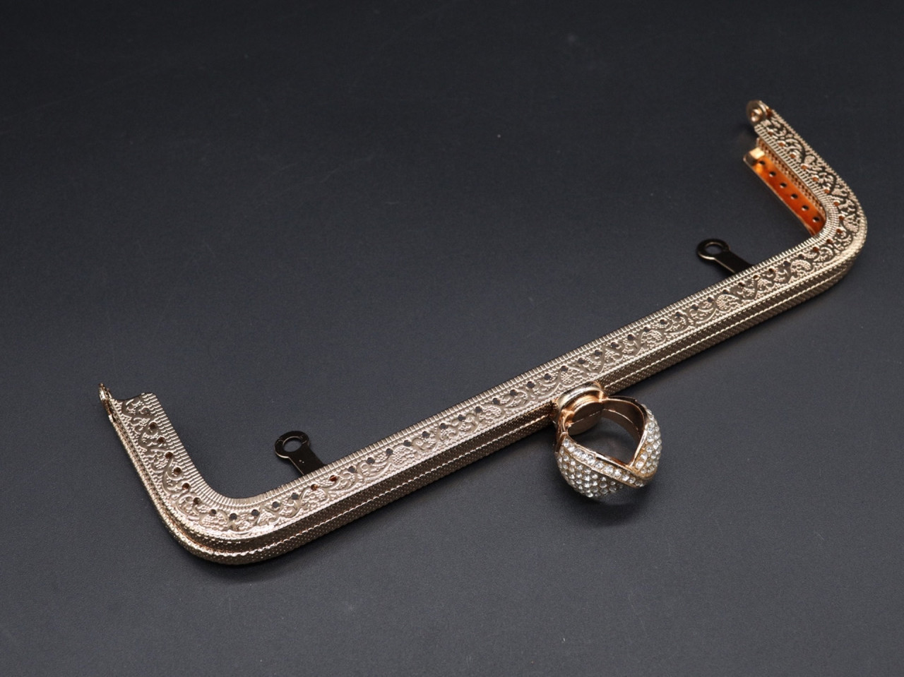 

Фермуар для сумок в форме скобы с фигурной ручкой 21 см Золотистый (FM-137)