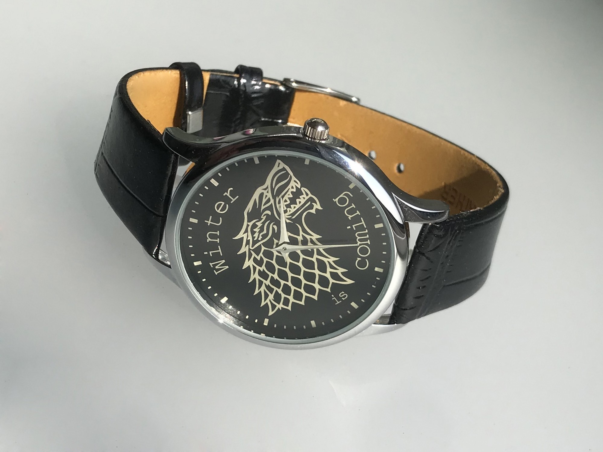 Часы наручные мужские Игры Престолов, дом Старков, Зима Близко, House  Stark, Game of Thrones, Winter is Coming – фото, отзывы, характеристики в  интернет-магазине ROZETKA от продавца: Superiority | Купить в Украине:  Киеве,